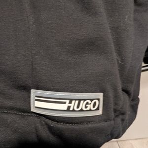 HUGO Black Sweatshirt
